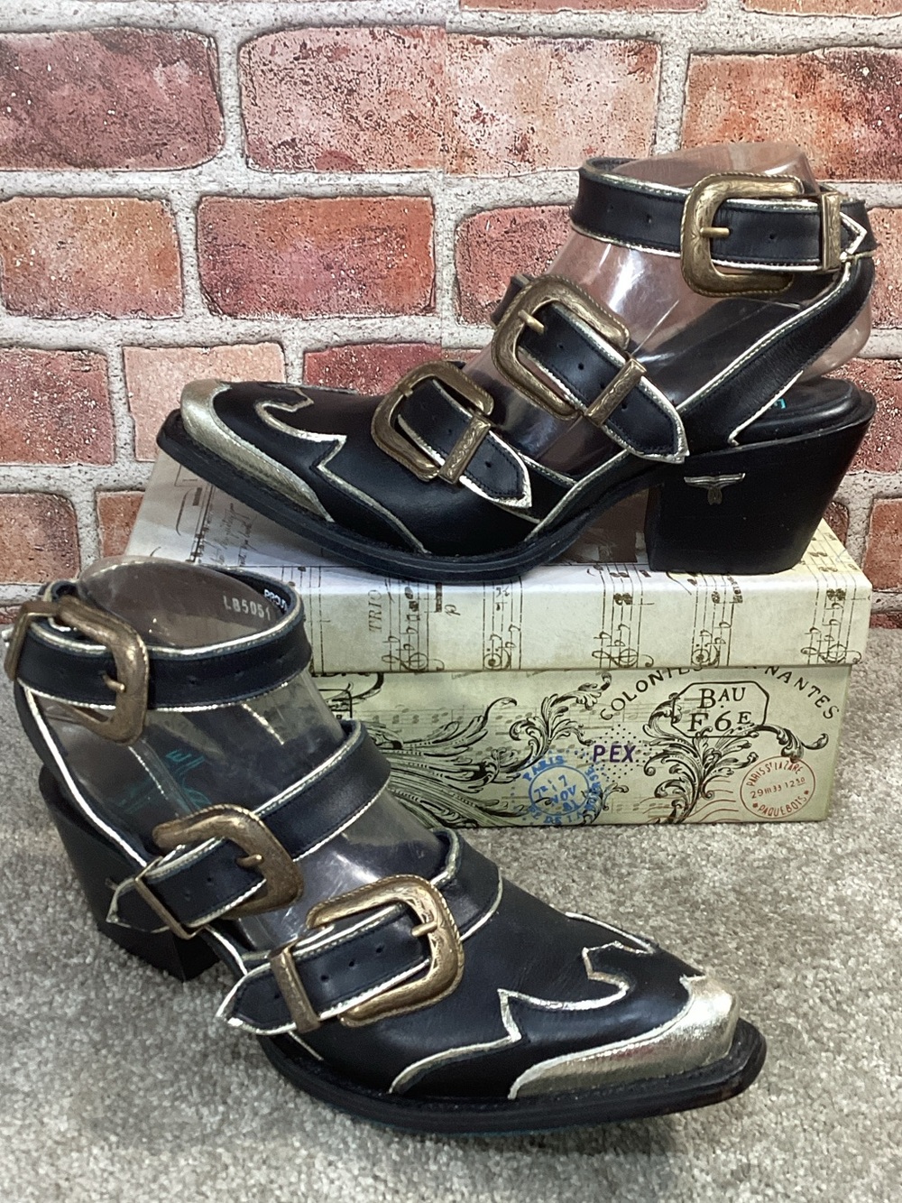 Lane Boots Charlize womens black ankle boots size 7